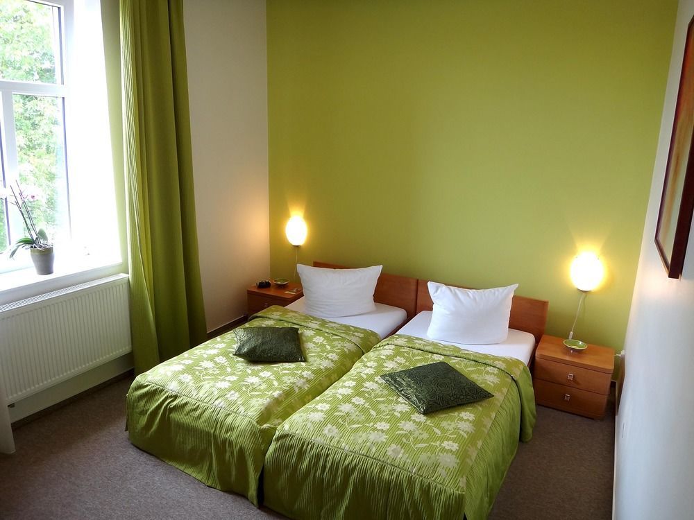 Boutique Hotel Swisshouse Mariánské Lázně Esterno foto
