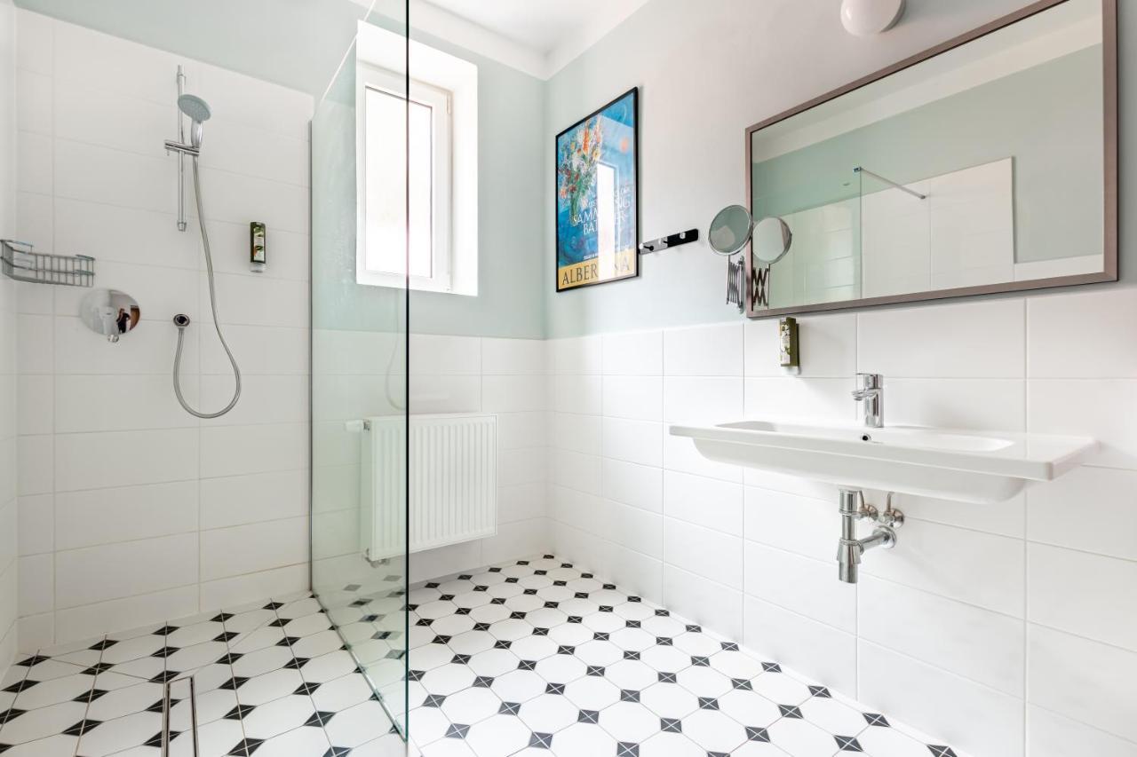 Boutique Hotel Swisshouse Mariánské Lázně Esterno foto