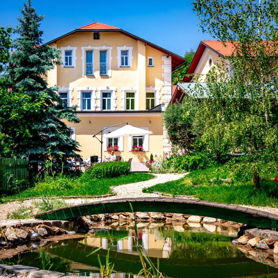 Boutique Hotel Swisshouse Mariánské Lázně Esterno foto
